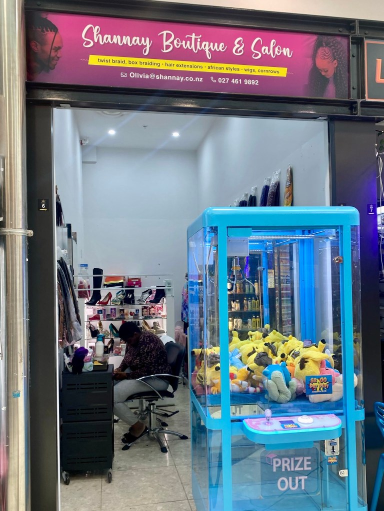 Shanny Boutique & Salon front door